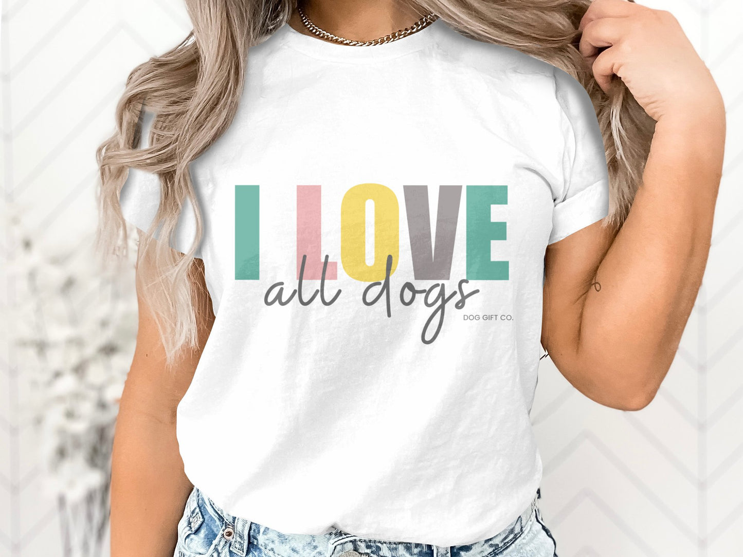 Colourful I Love All Dogs - Classic Crewneck T-shirt