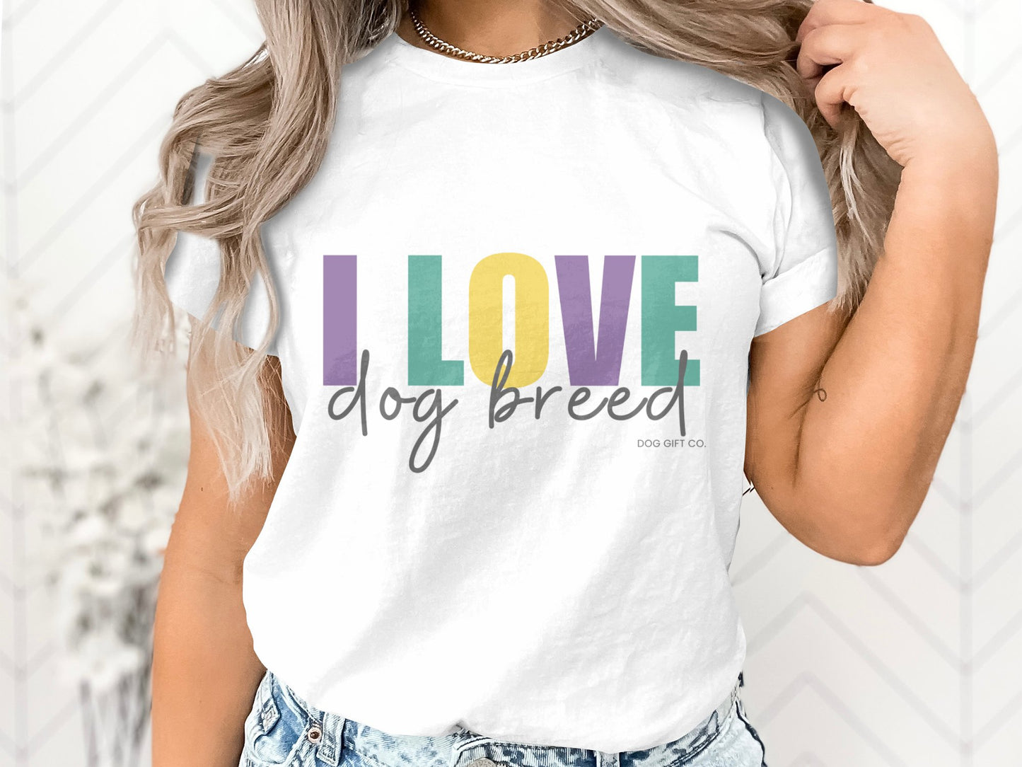 Personalised Colourful I Love Dog Breed - Classic Crewneck T-shirt